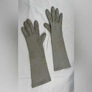 Cornelia James brand Vintage Retro Silver Lurex Long Formal Evening Wear Gloves